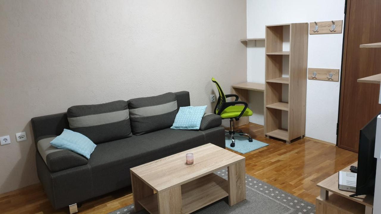 Apartments In City Center Kumanovo Exteriör bild